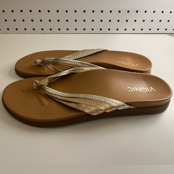 Vionic Catalina Sandals in Mix Metallic - Picture 2 of 15